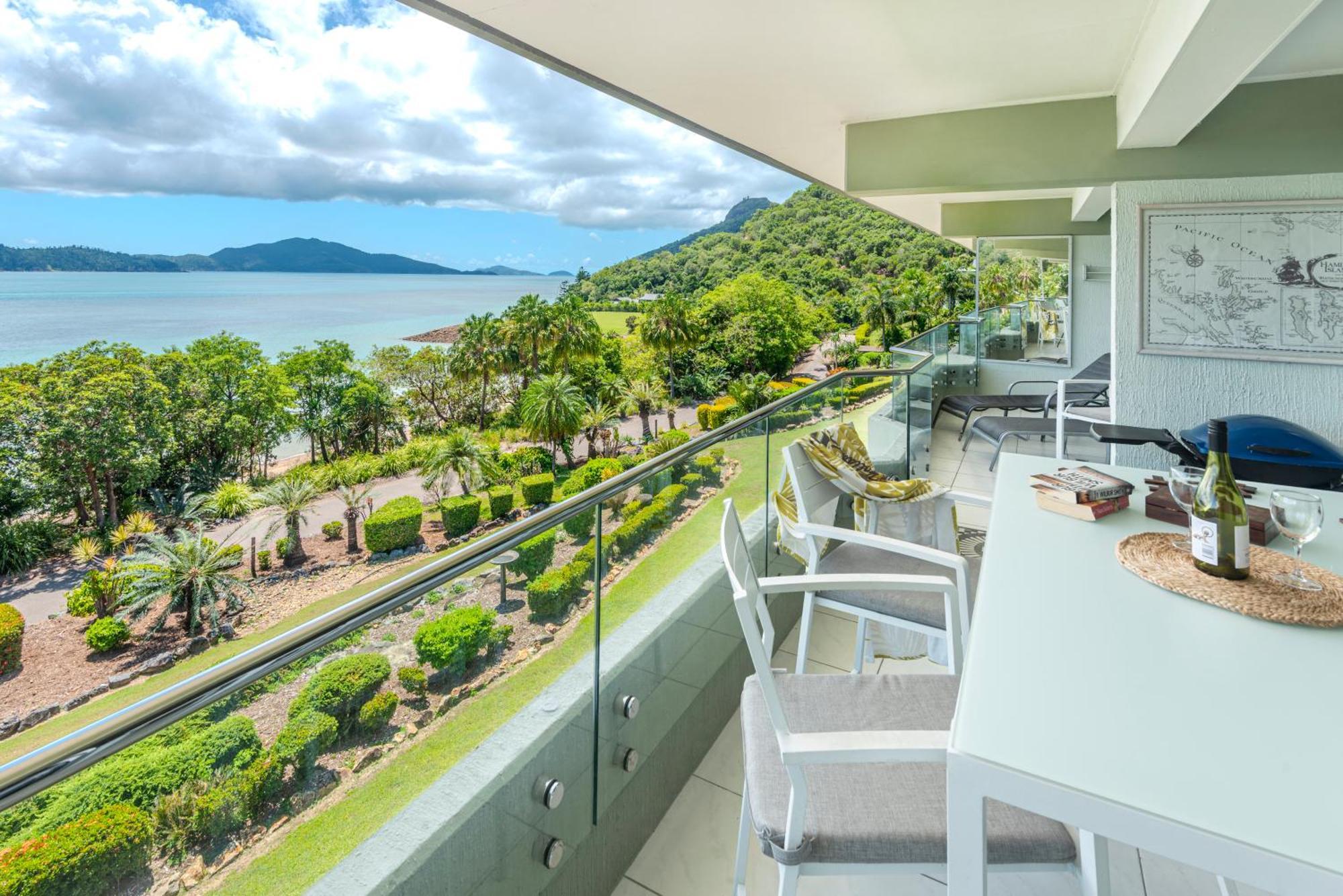 Lagoon Beachfront Lodge 202 On Hamilton Island By Hamorent Екстер'єр фото