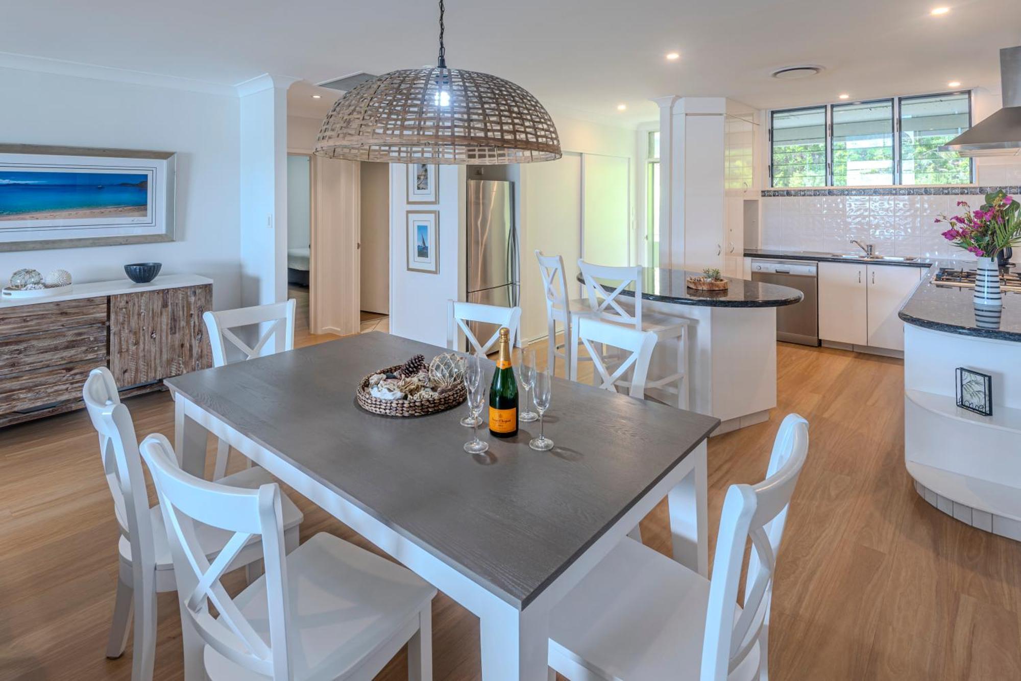 Lagoon Beachfront Lodge 202 On Hamilton Island By Hamorent Екстер'єр фото